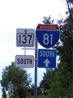 HWY 137 ROUTE MARKER -  © Scott Steeves