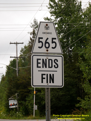 HWY 565 ROUTE MARKER - © Cameron Bevers