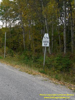 HWY 576 ROUTE MARKER - © Cameron Bevers