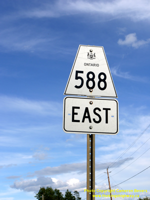 HWY 588 ROUTE MARKER - © Cameron Bevers