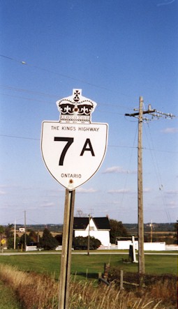 HWY 7A ROUTE MARKER - © Cameron Bevers