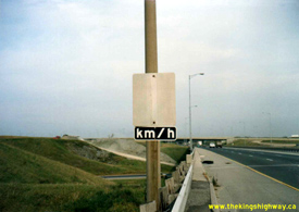 HWY 401 #818
