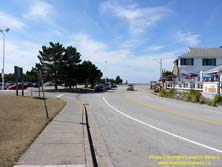 HWY 6 #312 - © Cameron Bevers