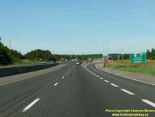 HWY 401 #1053 - © Cameron Bevers