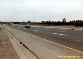 HWY 401 #694