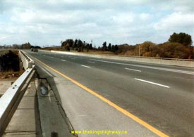 HWY 401 #708