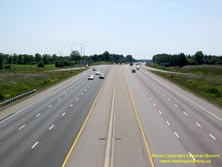 HWY 401 #943 - © Cameron Bevers
