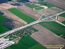 HWY 401 #952 - © Cameron Bevers